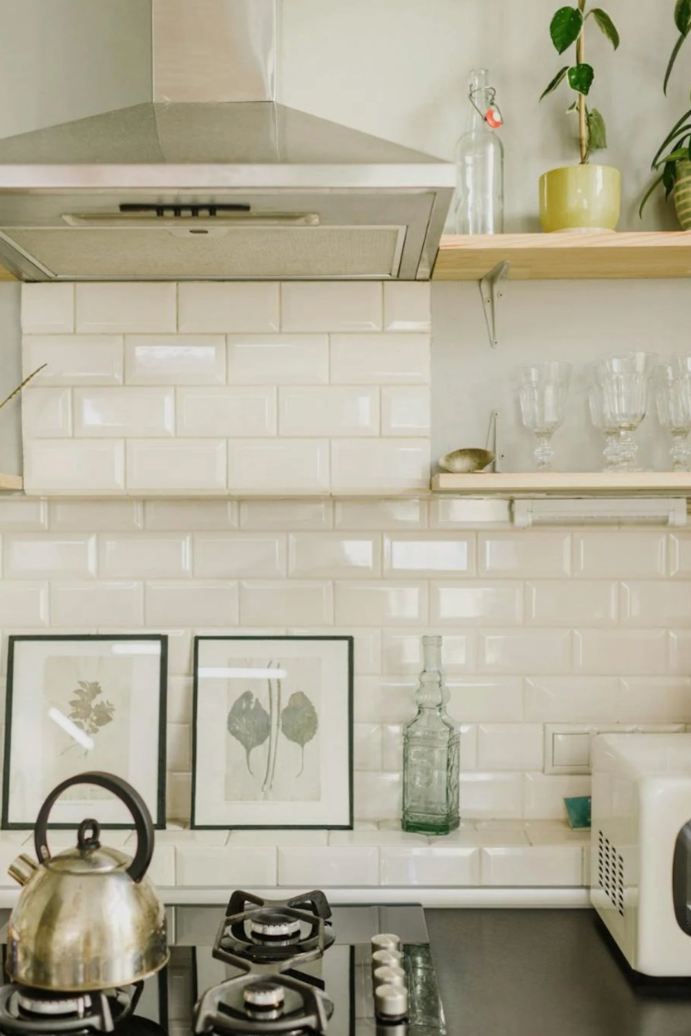 Botanical Prints Add Natural Art Above the Stove