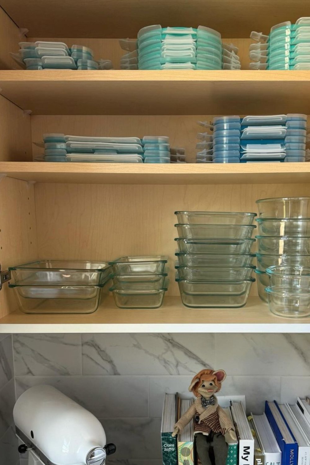 Stack Glass Baking Dishes to Maximize Shelf Space