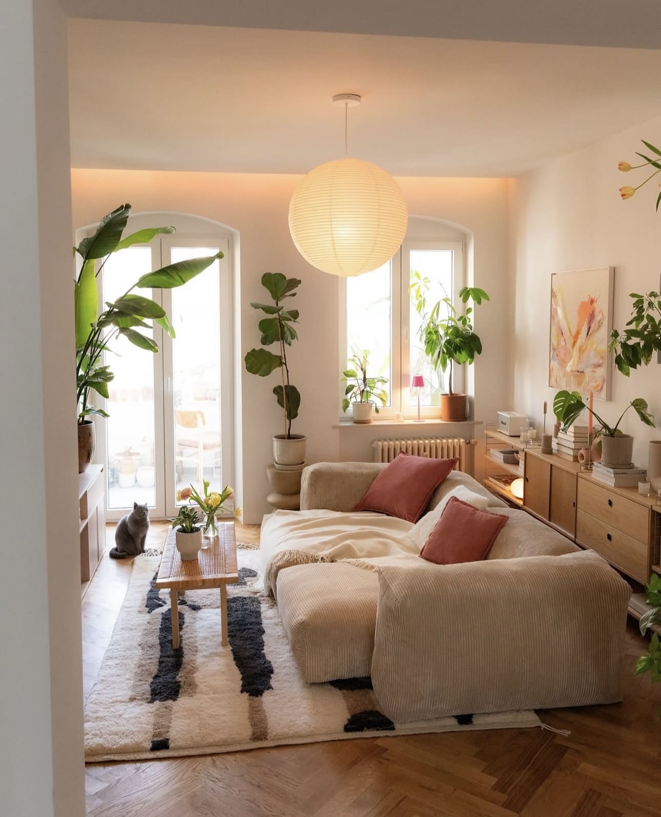 Layered Plants Create a Lush Indoor Jungle