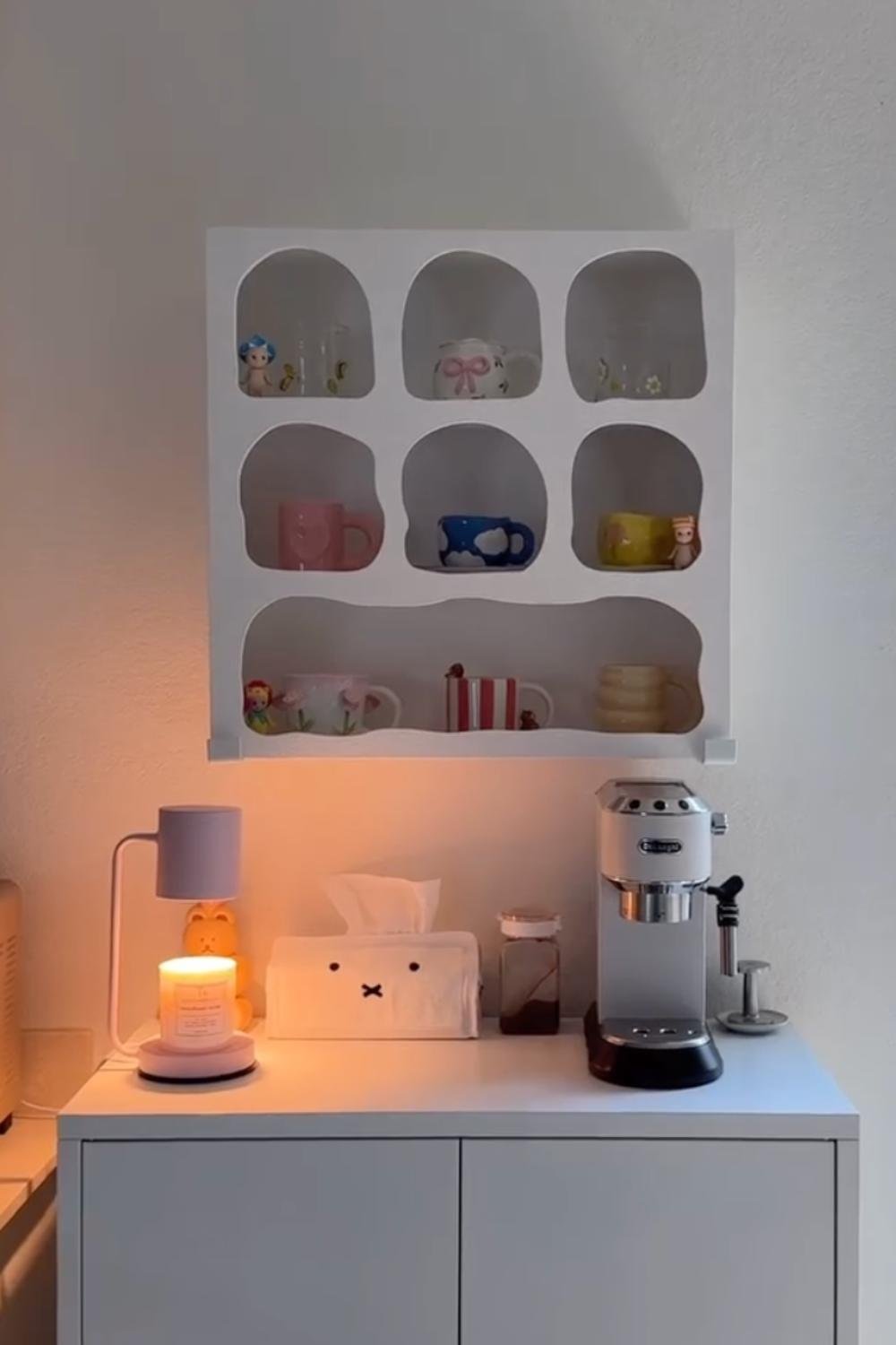 Curved Shelf Cubbies for Displaying Mugs and Miniatures