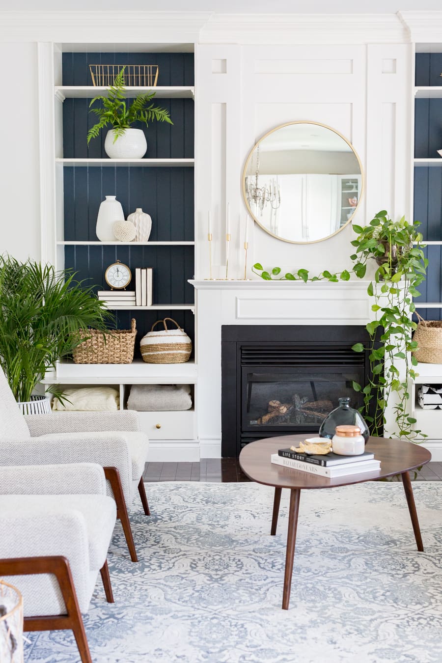 Dramatic Contrast with a Deep Navy Backsplash